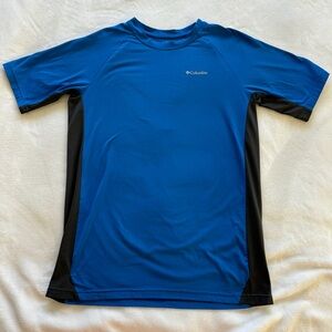 Columbia Youth Omni-Shade  blue shirt, Youth X-Large (18/20)